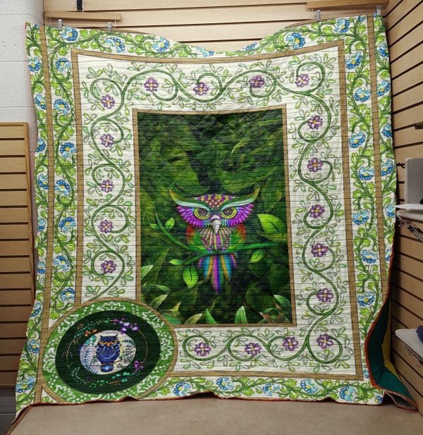 St patrick's day owl all over printed quilt 1