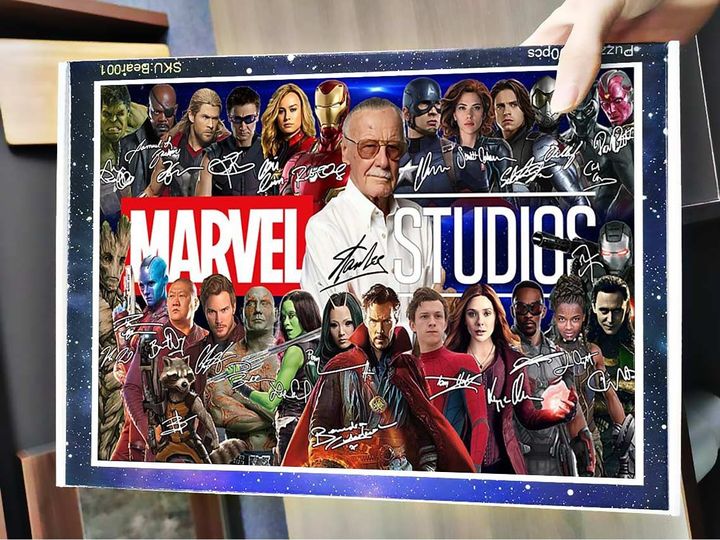 Marvel studios signatures jigsaw puzzle 1