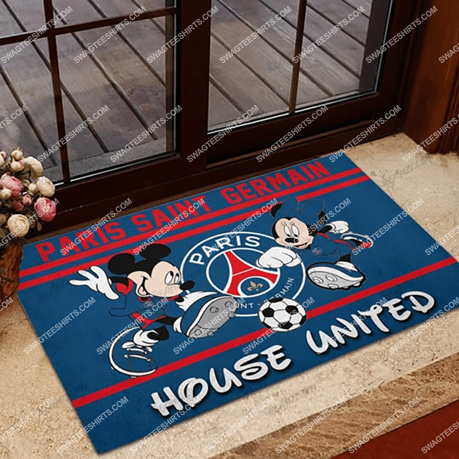 paris saint germain house united mickey mouse and minnie mouse doormat 1